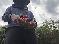 Singleplayerbkk's Watermelon Cumshot Outside